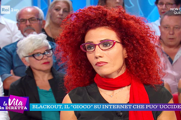Ragazzi che oltrepassano i limiti e si fanno del male. Maura Manca ne ha parlato a La Vita in Diretta