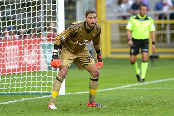 Il caso Donnarumma: un vero esempio di diseducazione all’italiana
